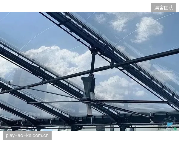 预校准与模块化安装,使得PTFE膜结构屋顶的施工周期相比传统结构平均缩短了40%以上 预校准与模块化安装,使得PTFE膜结构屋顶的施工周期相比传统结构平均缩短了40%以上